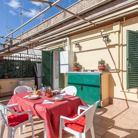 Rental In Rome Sistina View Bilik gambar