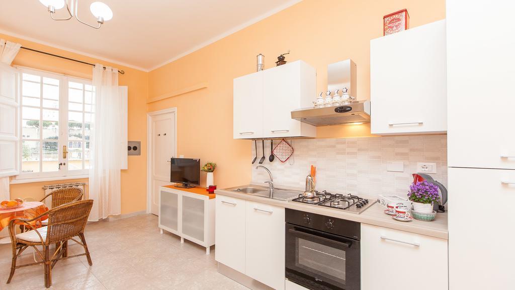 Rental In Rome Sistina View Bilik gambar